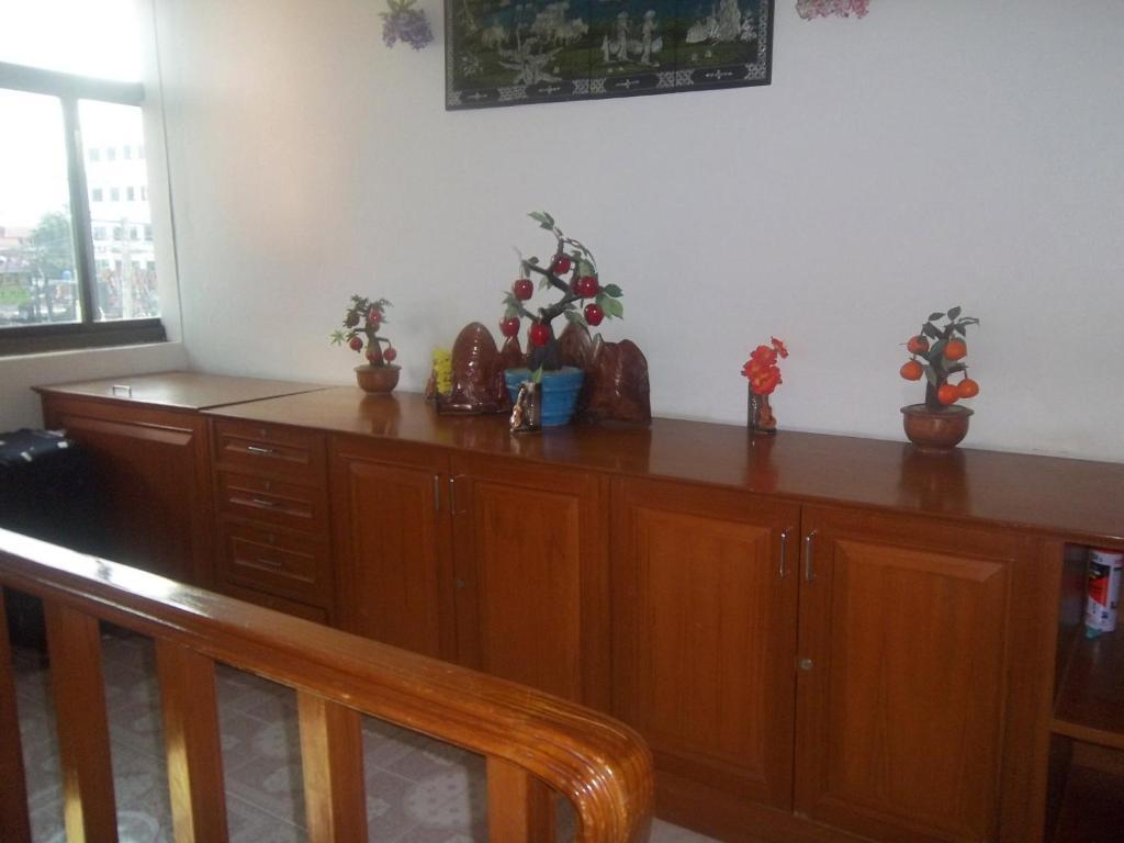 Centre Point Patong Hotel Bagian luar foto
